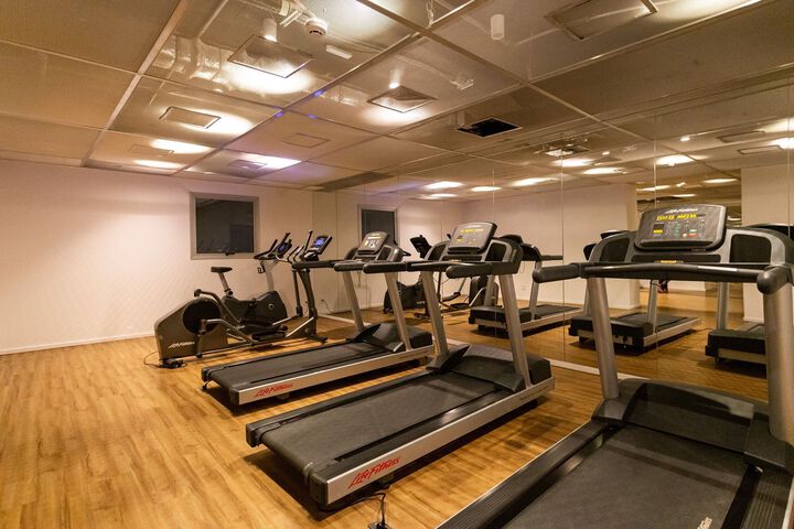 Health and Fitness 9 of 40