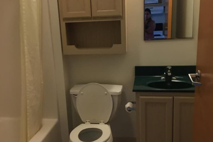 Room 31 of 38