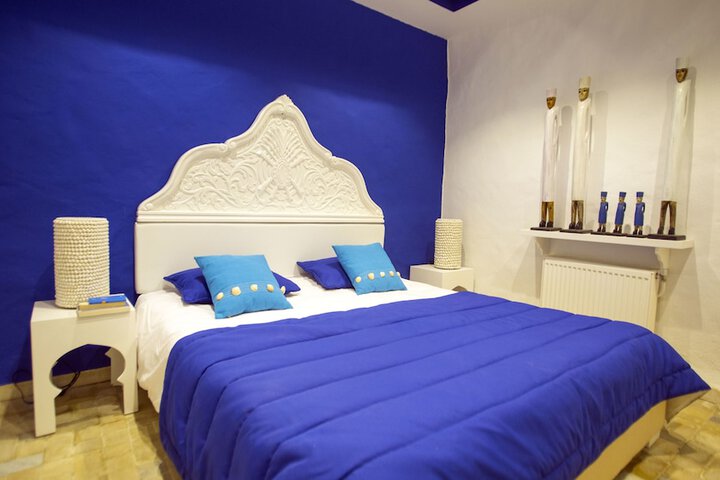 Room 5 of 43