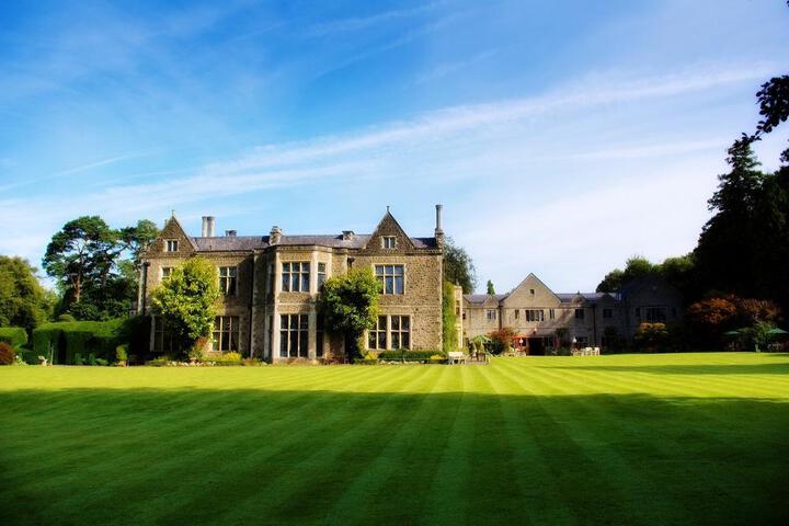 Miskin Manor Hotel & Health Club