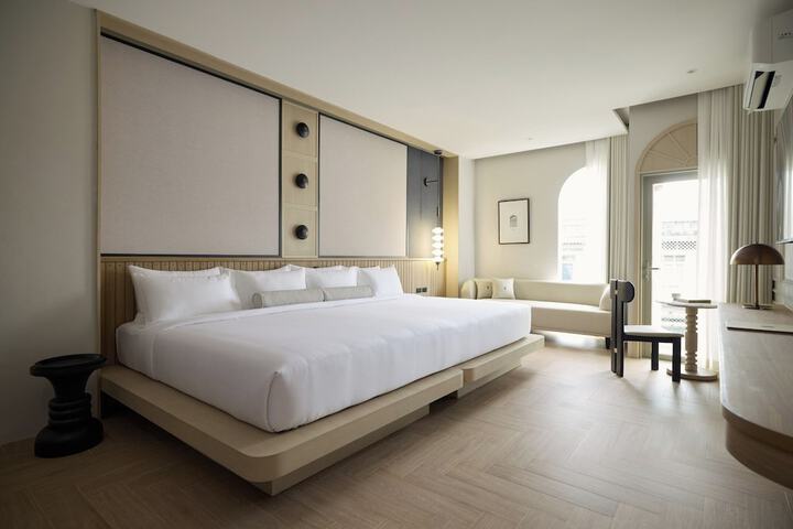 Room 30 of 101