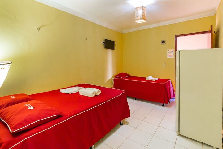Room 26 of 183