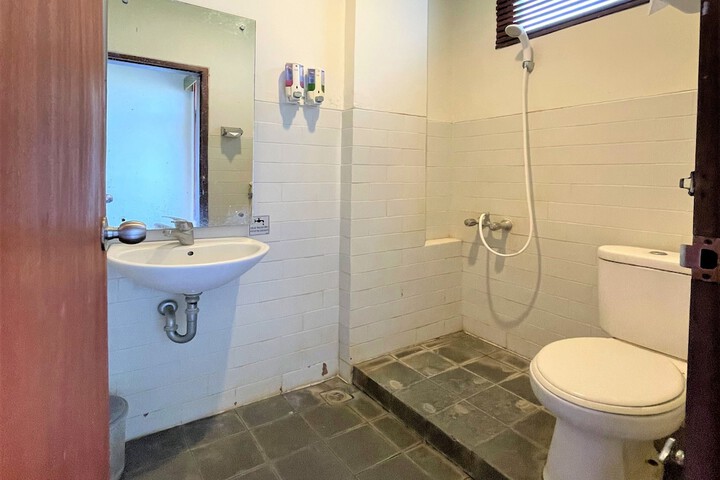 Bath Interior
