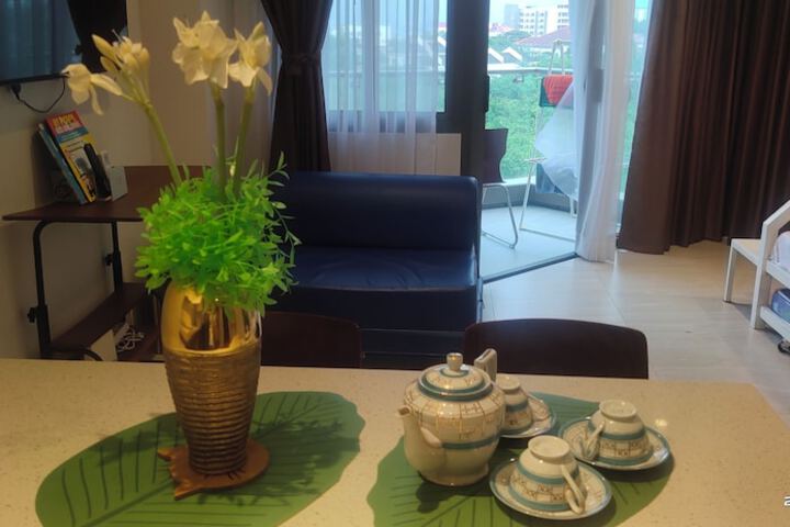 Room 4 of 5