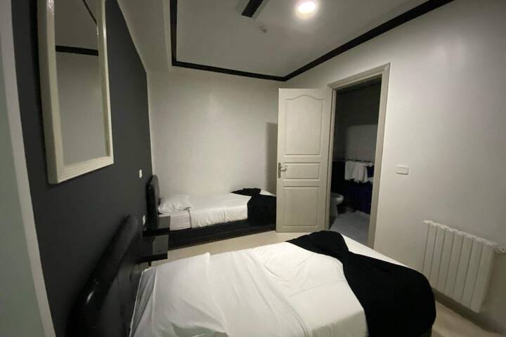 Room 13 of 23