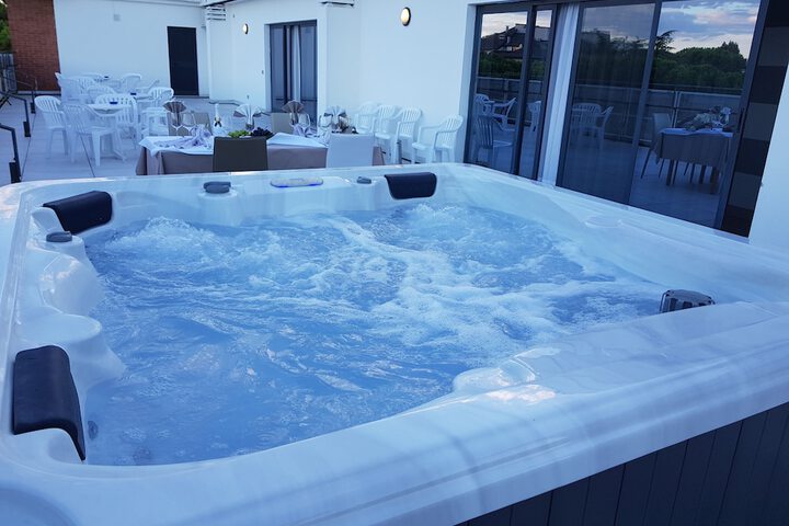 Spa 20 of 59