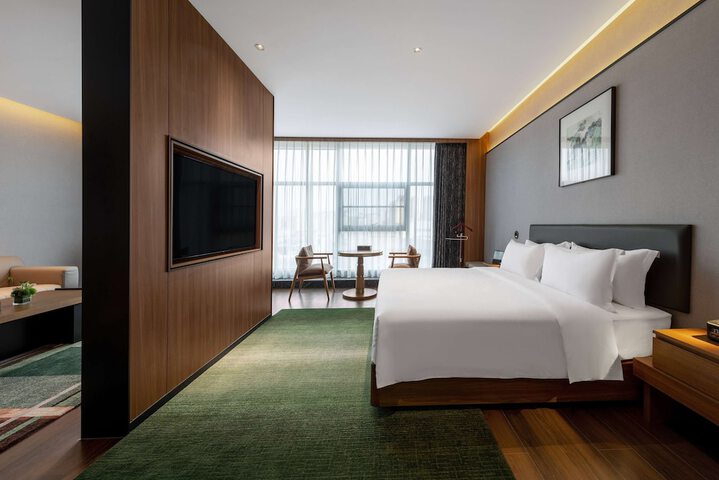 Room 21 of 44