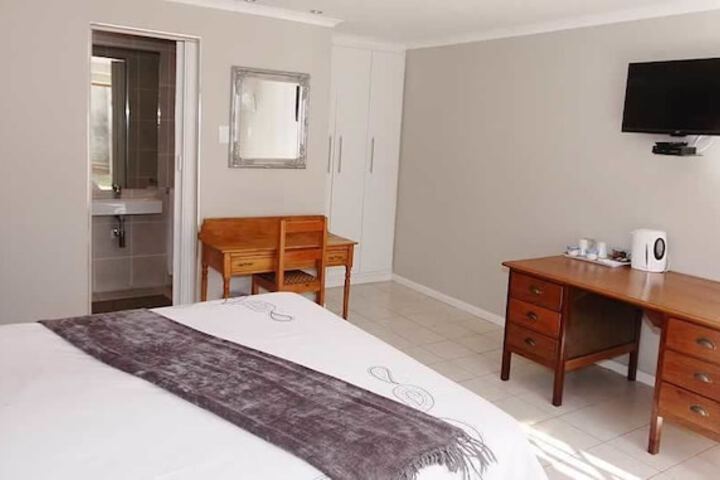 Room 15 of 56