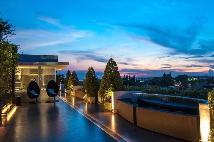 Terrace/Patio 55 of 57