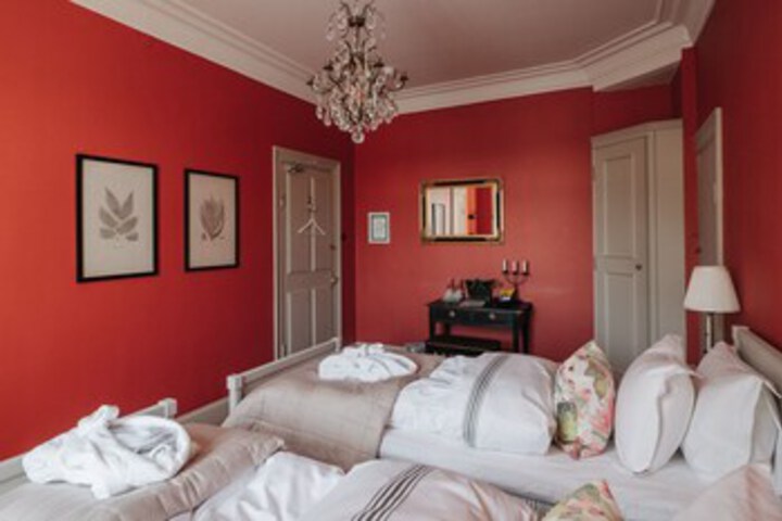 Room 55 of 115