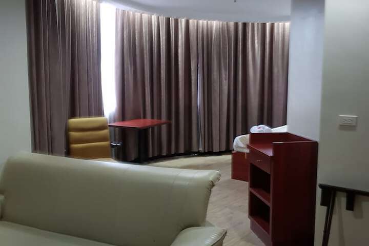 Room 23 of 36