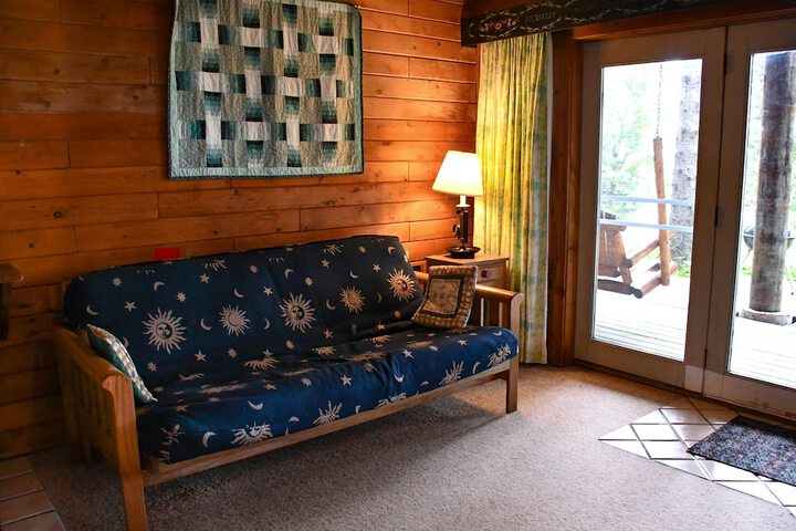 Room 103 of 155