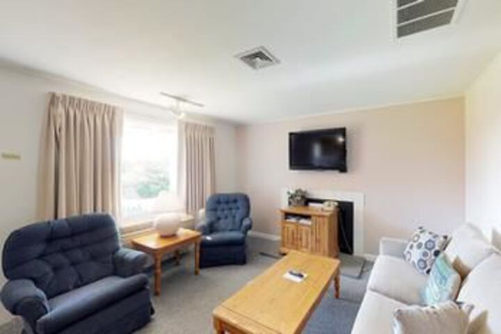 Room 148 of 171