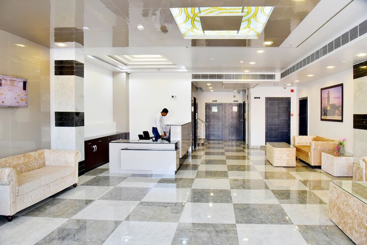 Hotel Interior 5 of 39