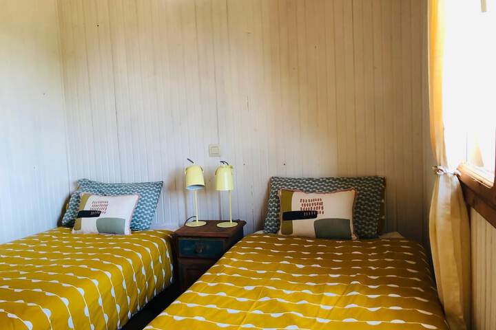 Room 2 of 60