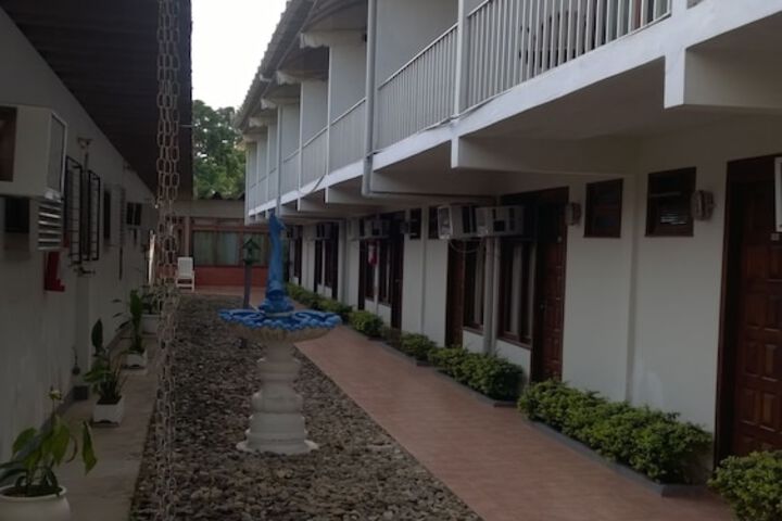 Ballroom/Hall 17 of 29