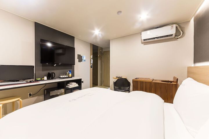Room 55 of 155
