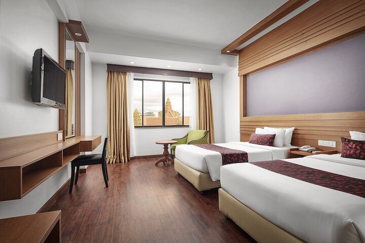Room 21 of 42