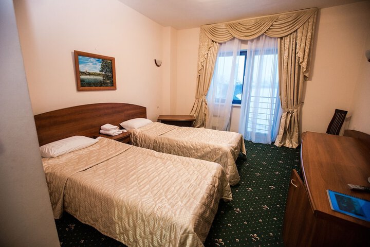 Room 14 of 35