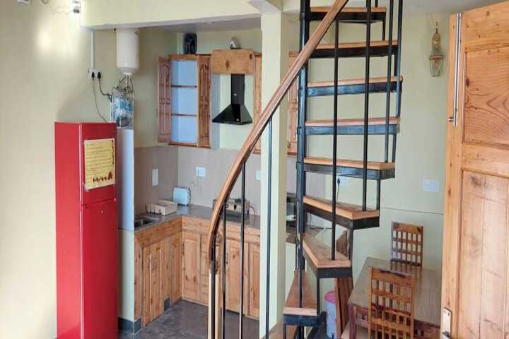 Room 7 of 91