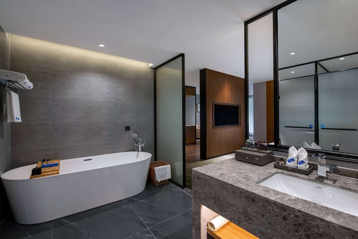 Room 44 of 44