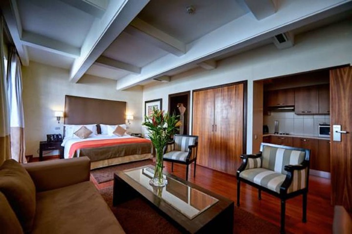 Room 20 of 49