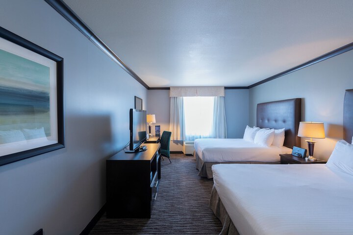 Room 19 of 108