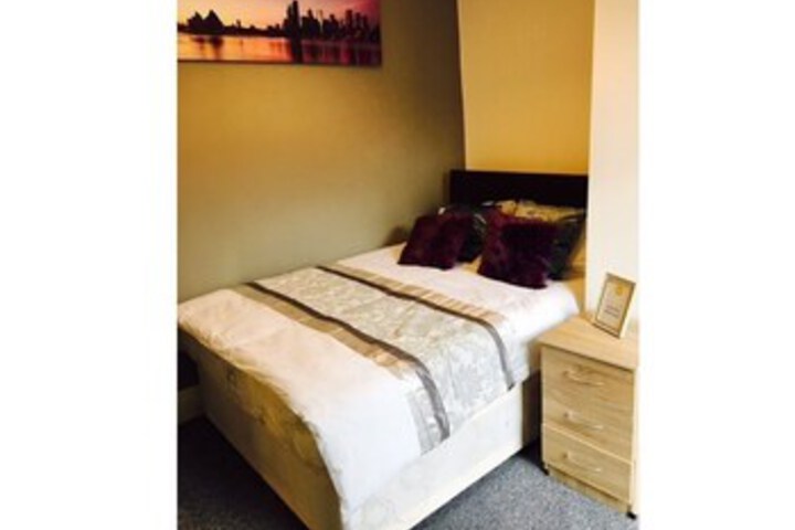 Room 61 of 95