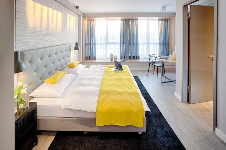 Room 21 of 84