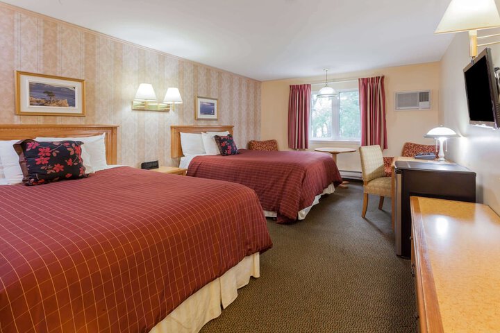 Room 18 of 40