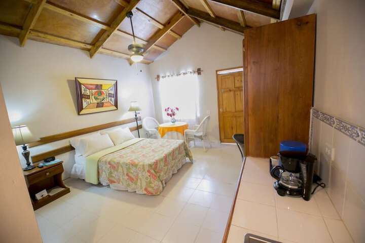 Room 3 of 20