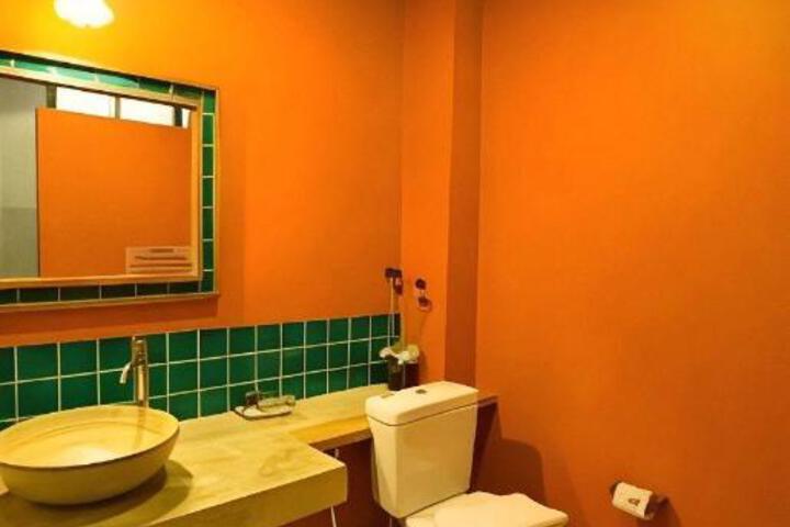 Photo 25