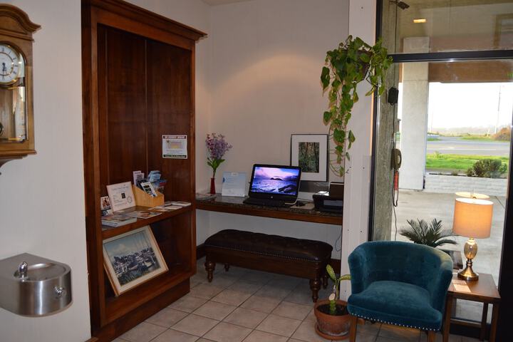 Hotel Interior 3 of 41