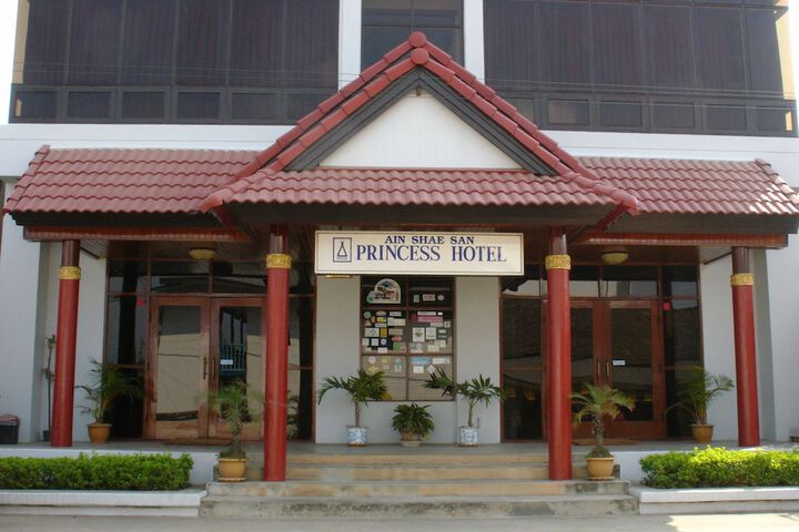 Princess Hotel