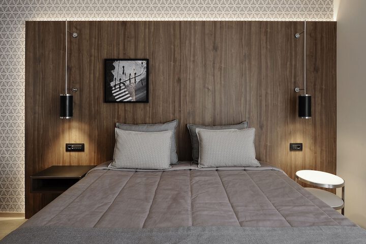 Room 17 of 52