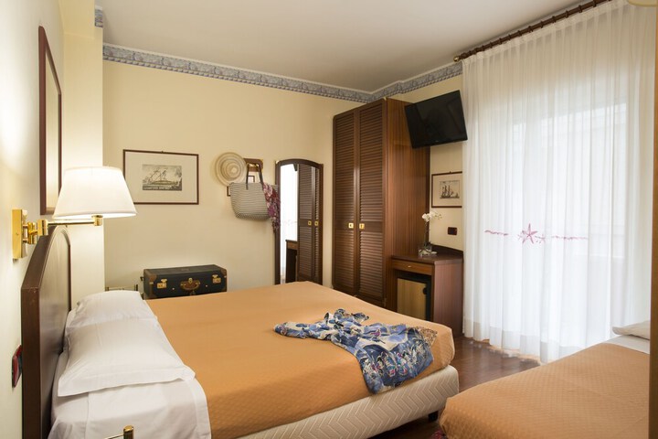 Room 18 of 55