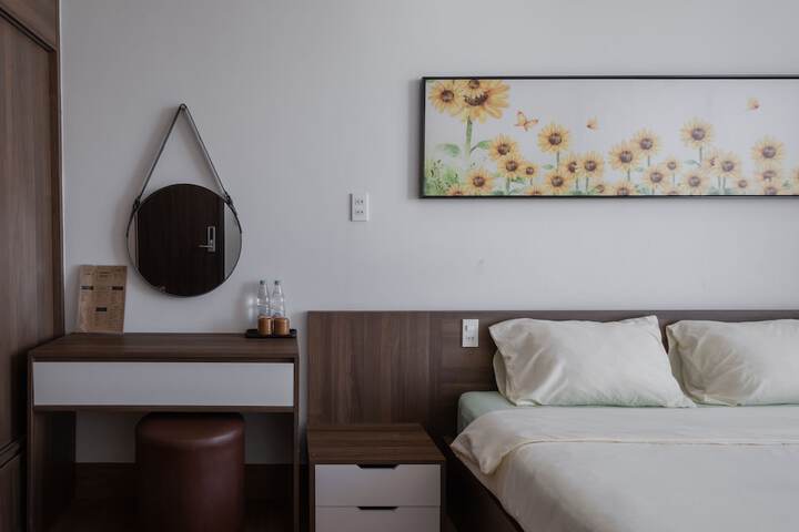 Room 4 of 44