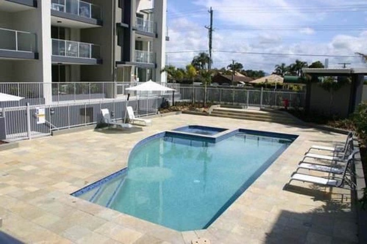 Hotel Pool