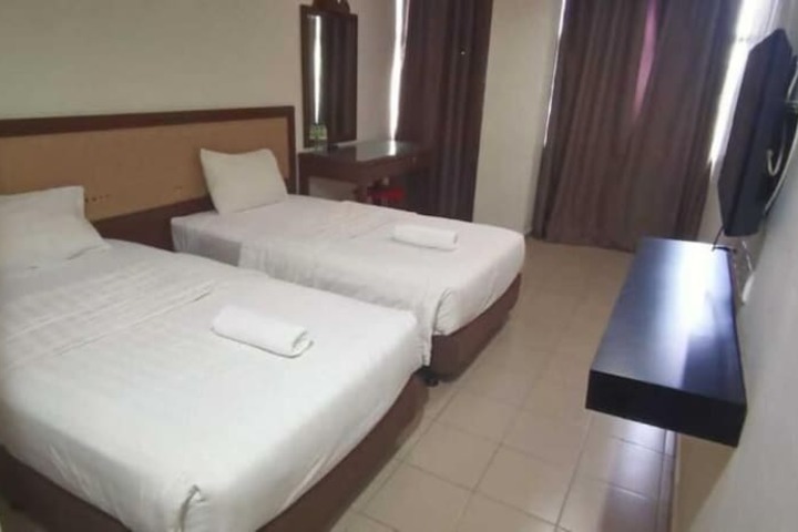 Room 16 of 41