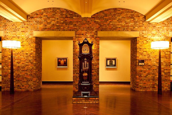 Lobby Entry