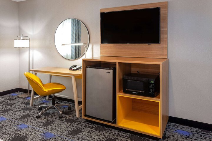 Room amenity
