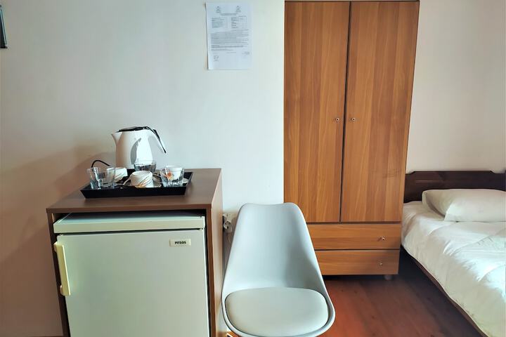 Room 7 of 40