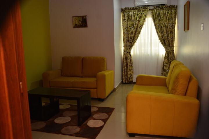 Room 11 of 24