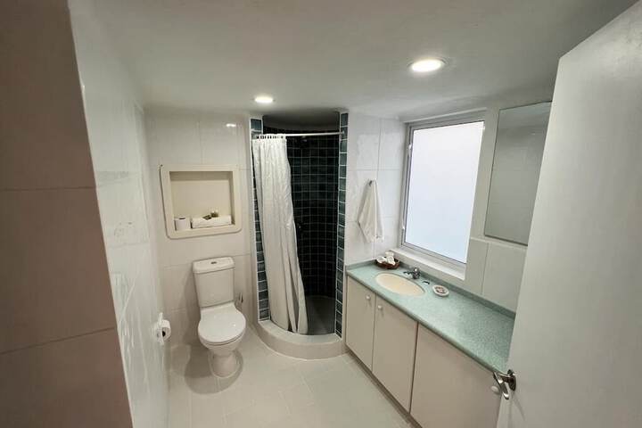 Room 44 of 99