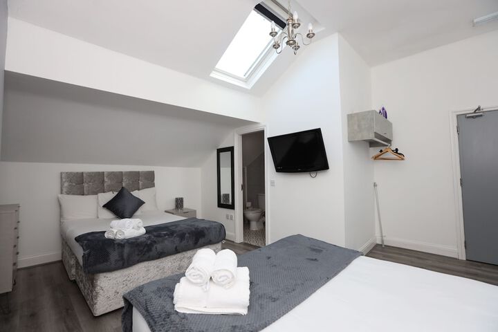 Room 19 of 105