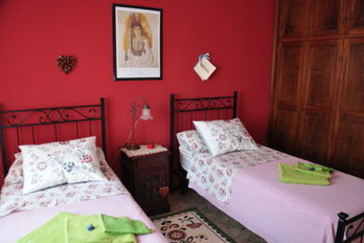 Room 12 of 61