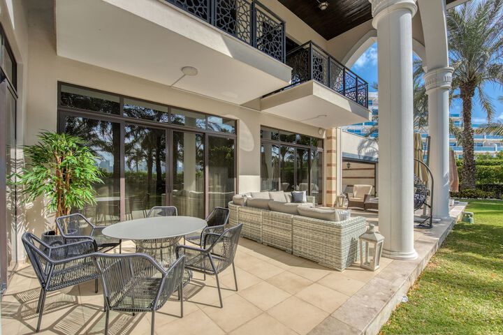Terrace/Patio 23 of 40