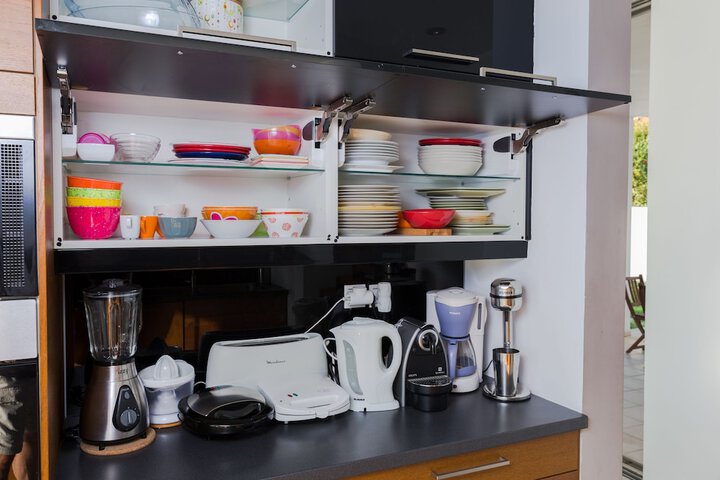 Breakfast/Coffee Service 48 of 142