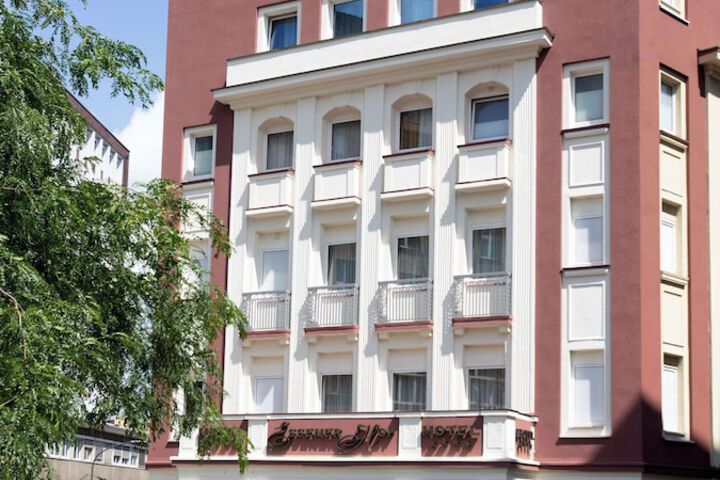 Hotel 73 of 75