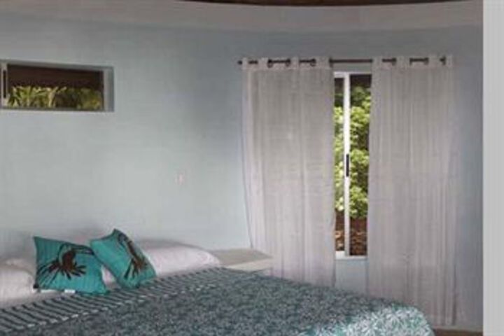 Room 15 of 22